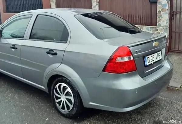 Second-hand Chevrolet Aveo 55 CP (40 kW) 2008 Berlinǎ