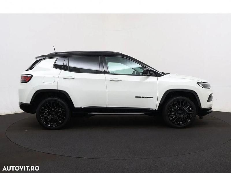 Second-hand Jeep Compass 190 CP (139 kW) 2023 Alb SUV