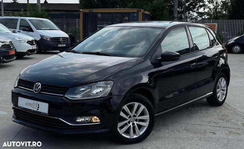 Negru Utilizat 2015 VW Polo Comfortline | 7.490 EUR (Preț bun) - Imagine 1/4