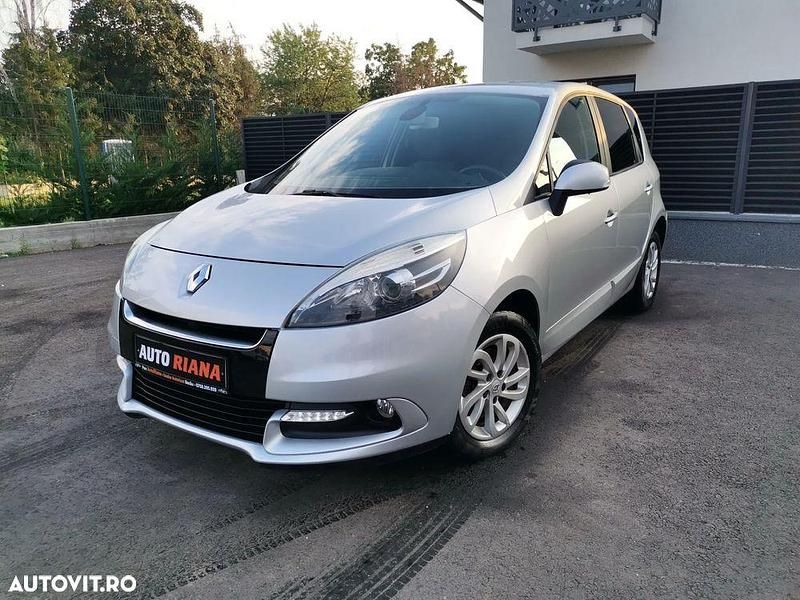 Gri Utilizat 2012 Renault Scénic III Monovolum | 5.850 EUR (Puțin scump) - Imagine 1/4