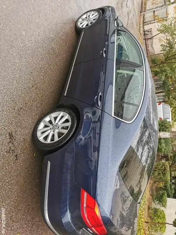 Utilizat 2012 VW Passat Berlinǎ | 8.000 EUR (Puțin scump) - Imagine 1/4