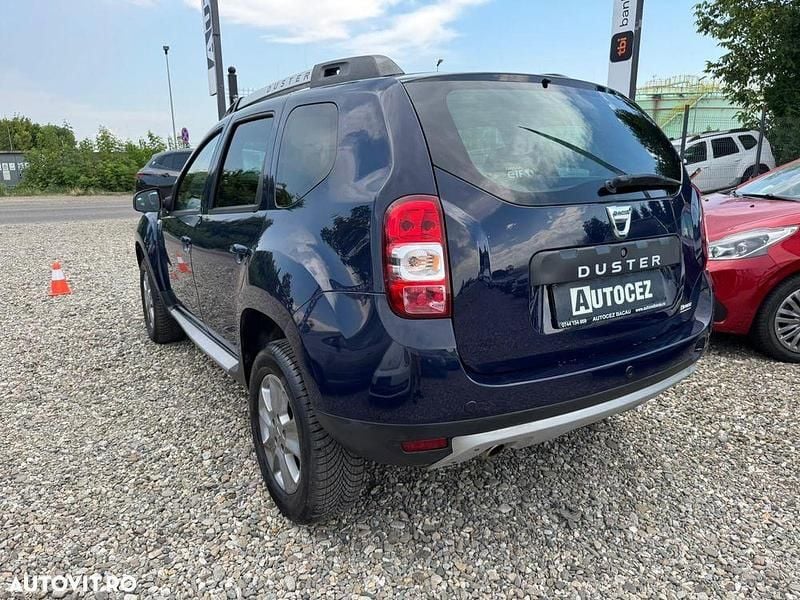 Second-hand Dacia Duster Lauréate 110 CP (80 kW) 2016 Albastru SUV