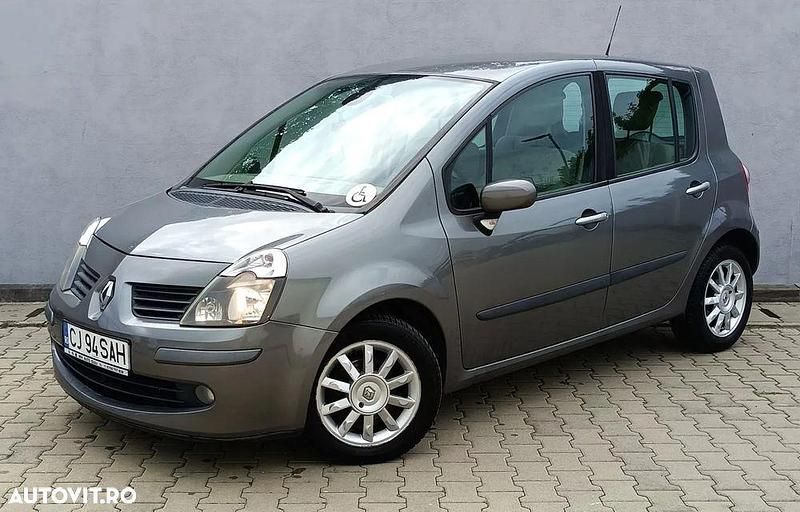 Culoaregri Utilizat 2007 Renault Modus Dynamique Monovolum | 3.600 EUR - Imagine 1/4