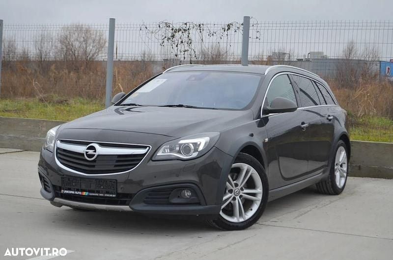 Culoaregri Second-hand 2016 Opel Insignia Innovation Break | 8.990 EUR (Preț OK) - Imagine 1/4