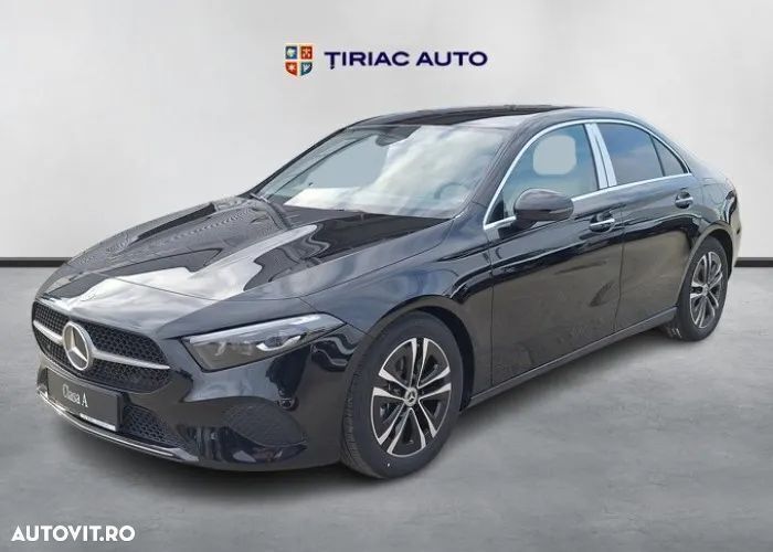 Negru Nouă 2024 Mercedes A200 Berlinǎ | 39.896 EUR (Preț OK) - Imagine 1/4