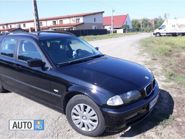 Second-hand BMW 320 136 CP (100 kW) 2001 Negru Break