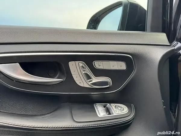 Second-hand Mercedes V250 190 CP (139 kW) 2014 Monovolum