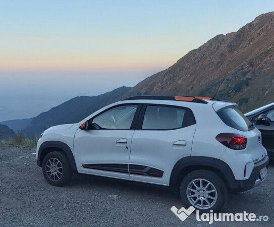 Utilizat 2022 Dacia Spring Comfort Plus Hatchback | 8.888 EUR (Preț OK) - Imagine 1/1