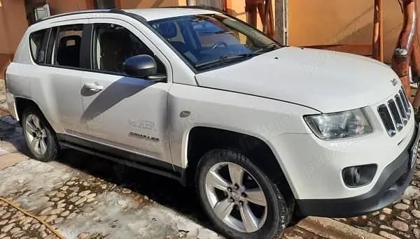 Utilizat 2011 Jeep Compass SUV | 7.800 EUR - Imagine 1/4