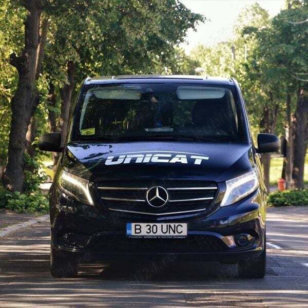 Utilizat 2017 Mercedes Vito Monovolum | 26.000 EUR (Super Preț) - Imagine 1/4
