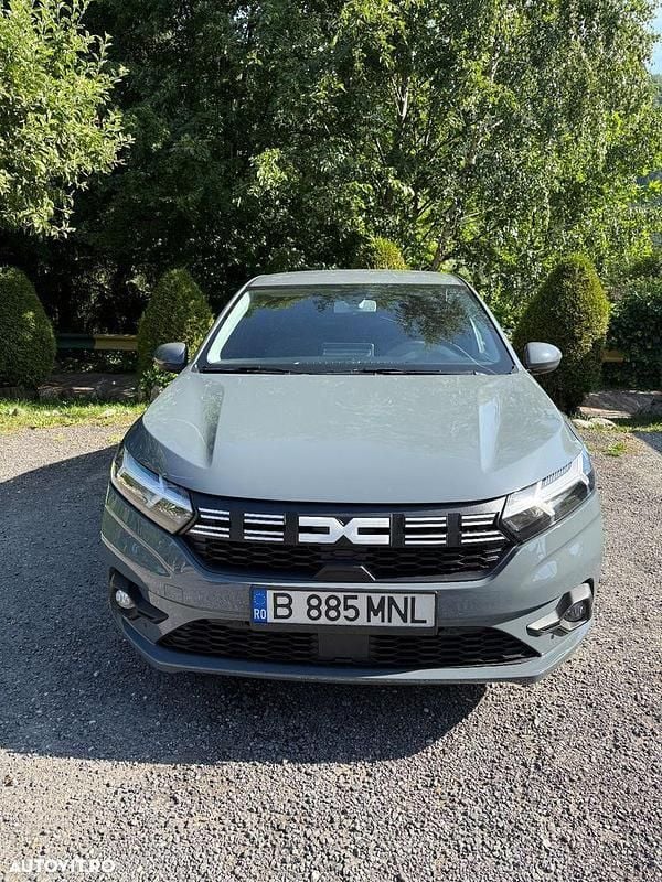 Gri Utilizat 2023 Dacia Logan Prestige Berlinǎ | 12.500 EUR (Preț OK) - Imagine 1/4