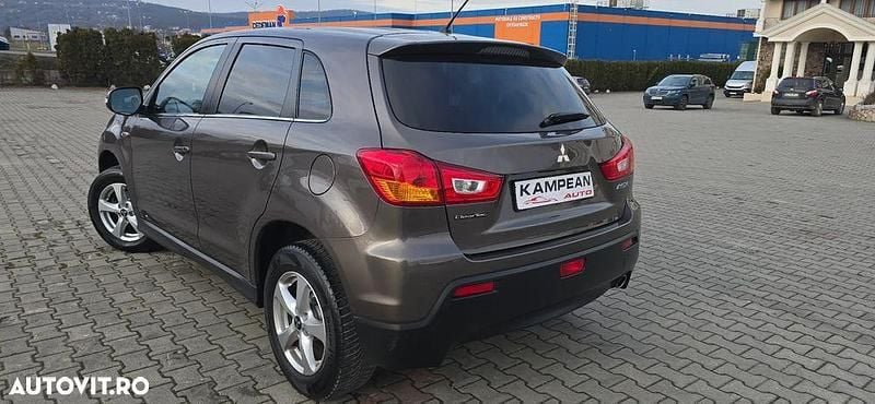 Second-hand Mitsubishi ASX Edition 117 CP (86 kW) 2011 Culoaremaro SUV