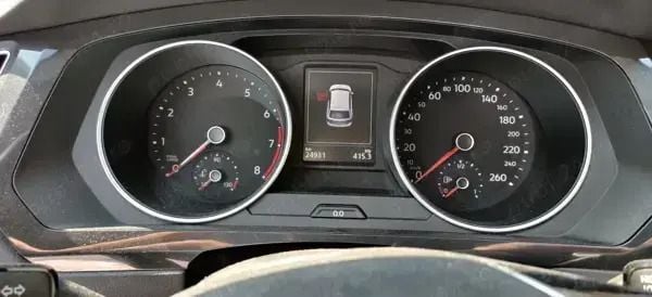 Utilizat 2020 VW Tiguan Comfortline SUV | 19.900 EUR (Super Preț) - Imagine 1/4