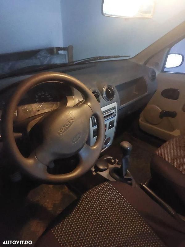 Albastru Utilizat 2006 Dacia Logan Ambiance Berlinǎ | 2.000 EUR (Preț bun) - Imagine 1/4