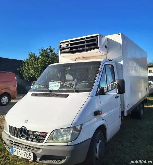 Utilizat 2004 Mercedes Sprinter Van | 6.500 EUR (Preț bun) - Imagine 1/4