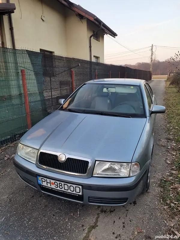 Second-hand Skoda Octavia Tour 105 CP (77 kW) 2006 Gri Berlinǎ