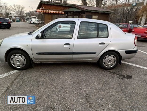 Second-hand Renault Symbol 82 CP (60 kW) 2005 Gri Berlinǎ