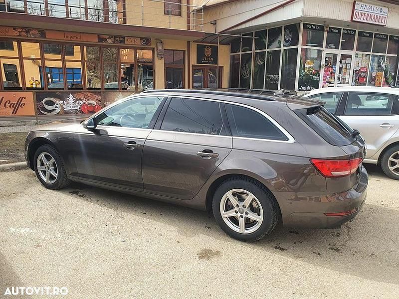 Second-hand Audi A4 122 CP (89 kW) 2017 Culoaremaro Break