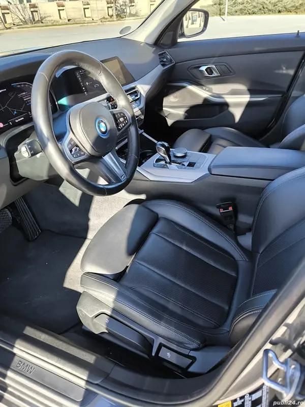 Second-hand BMW 330e 292 CP (214 kW) 2022 Berlinǎ