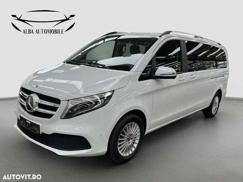 Alb Utilizat 2021 Mercedes V220 Edition Monovolum | 39.554 EUR - Imagine 1/4