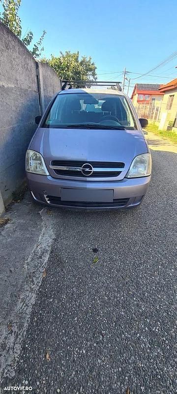 Culoarealte culori Utilizat 2005 Opel Meriva Monovolum | 1.300 EUR - Imagine 1/4