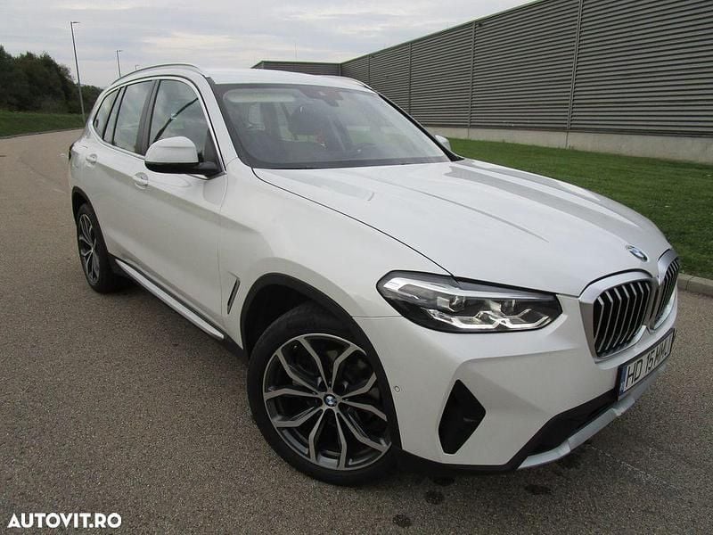 Culoarealb Utilizat 2021 BMW X3 Sport Line SUV | 31.800 EUR (Preț OK) - Imagine 1/4