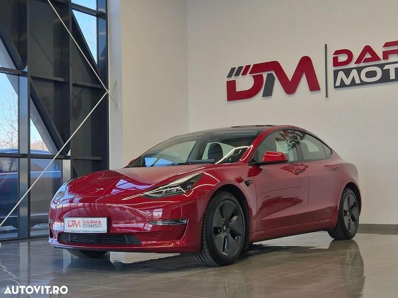 Second-hand Tesla Model 3 365 kW (497 CP) 2021 Culoarerosu Berlinǎ
