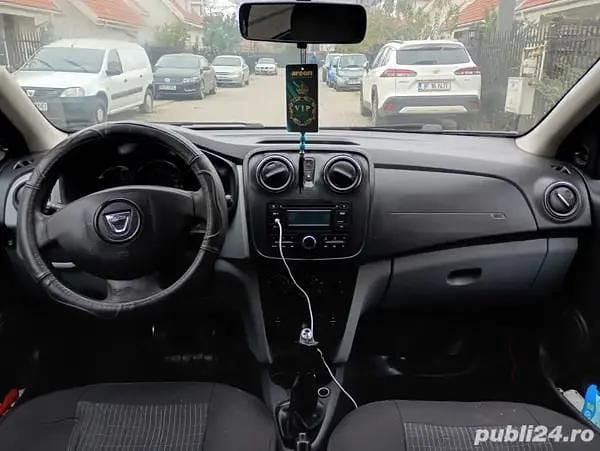 Utilizat 2014 Dacia Logan Berlinǎ | 2.400 EUR - Imagine 1/4