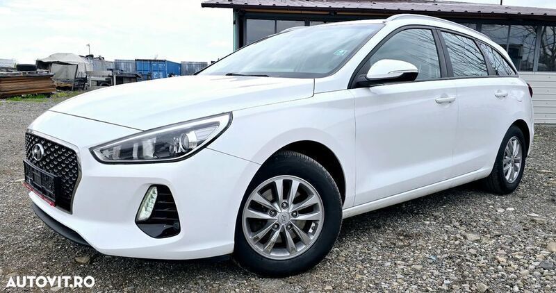 Alb Utilizat 2018 Hyundai i30 Style Break | 8.750 EUR (Preț OK) - Imagine 1/4