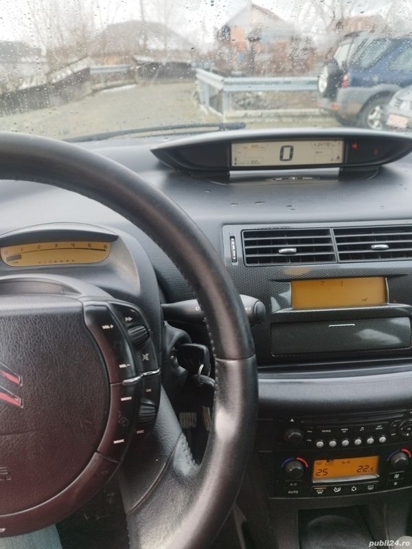 Utilizat 2006 Citroën C4 Hatchback | 1.600 EUR (Preț OK) - Imagine 1/4