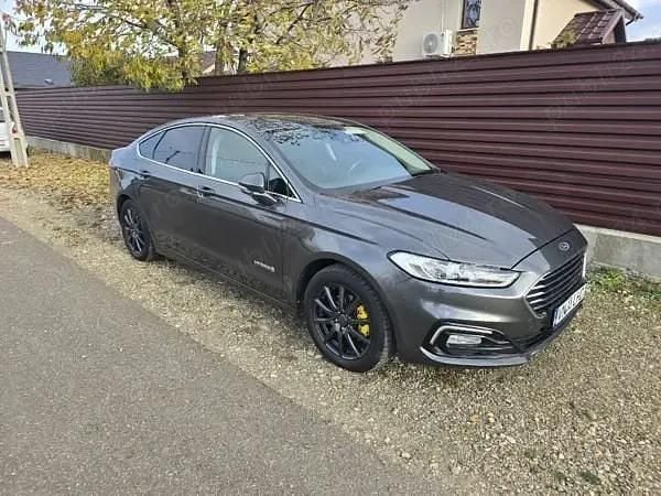 Second-hand Ford Mondeo 180 CP (132 kW) 2019 Berlinǎ