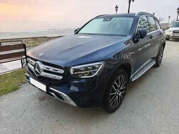 Second-hand Mercedes GLC300e 211 CP (155 kW) 2022 Albastru SUV