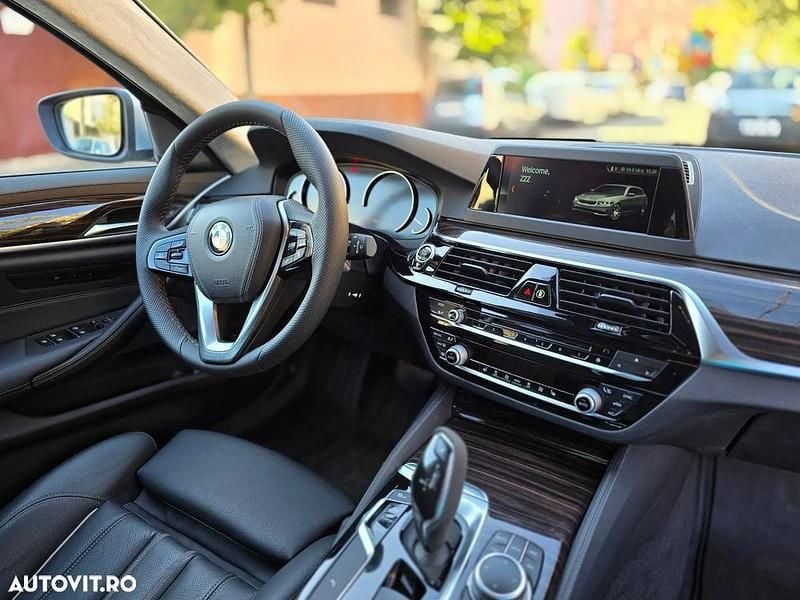 Gri Utilizat 2018 BMW 530 Luxury Line Break | 15.989 EUR (Preț OK) - Imagine 1/4