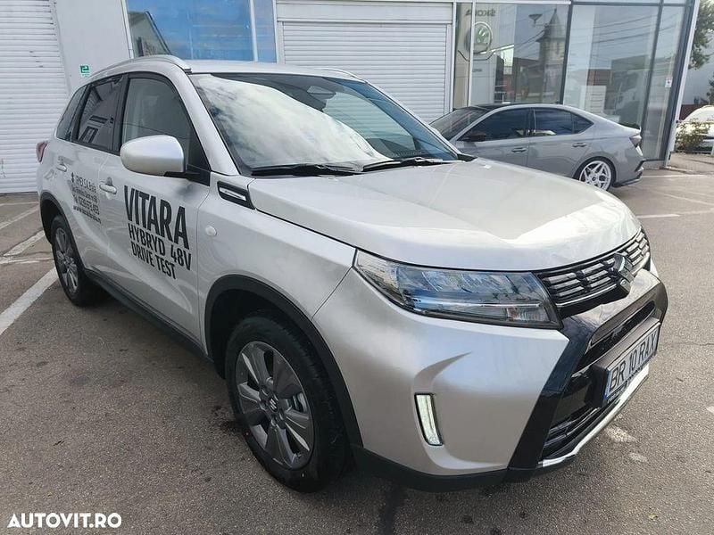 Culoaregri Nouă 2025 Suzuki Vitara SUV | 19.690 EUR (Preț bun) - Imagine 1/4