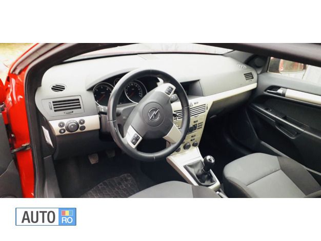 Second-hand Opel GT 110 CP (80 kW) 2008 Rosu Coupe