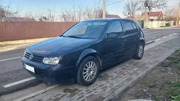 Negru Utilizat 2002 VW Golf IV Hatchback | 3.700 EUR - Imagine 1/4