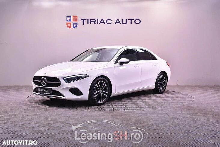 Alb Nouă 2025 Mercedes A200 Berlinǎ | 45.021 EUR (Preț OK) - Imagine 1/4