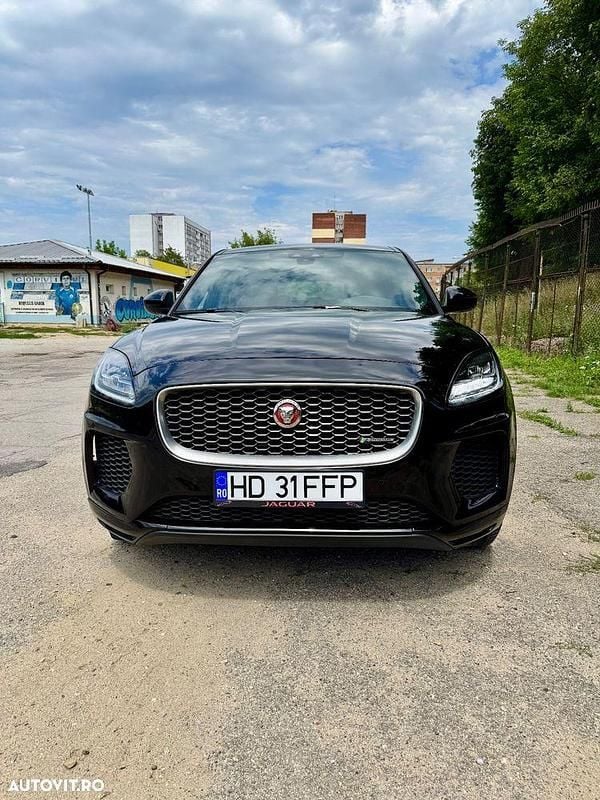 Culoarenegru Utilizat 2018 Jaguar E-Pace R-Dynamic SUV | 17.300 EUR - Imagine 1/4