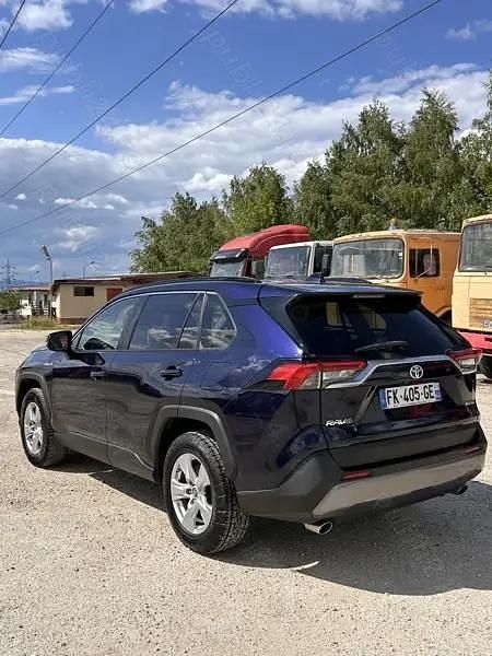 Second-hand Toyota RAV4 Hybrid Business Edition 131 CP (96 kW) 2019 SUV