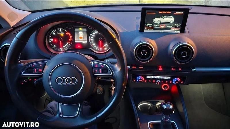 Second-hand Audi A3 Comfort 150 CP (110 kW) 2014 Culoaregri Hatchback