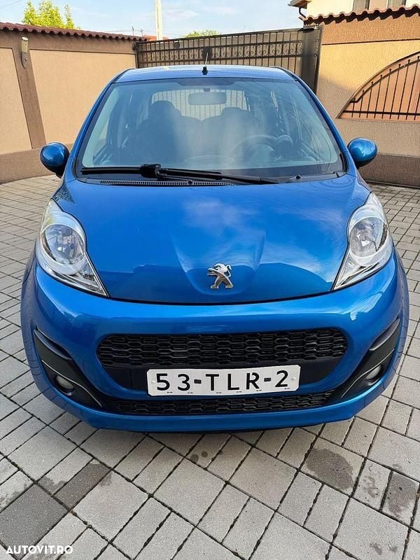 Second-hand Peugeot 107 Active 68 CP (50 kW) 2012 Albastru Hatchback