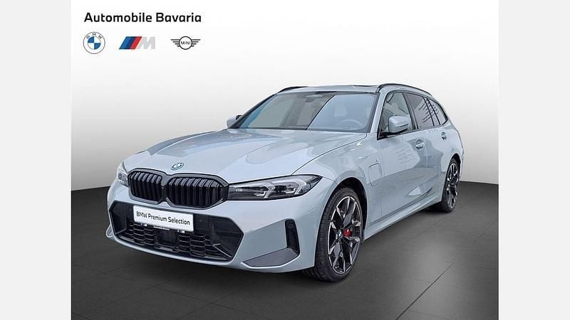 Second-hand BMW 330e Comfort Edition 292 CP (214 kW) 2024 Gri brooklyn metalizat m metalizat Break