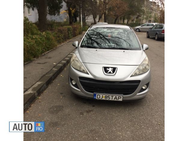 Second-hand Peugeot 207 70 CP (51 kW) 2010 Gri Hatchback