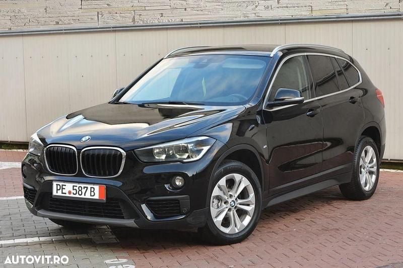 Culoarenegru Utilizat 2018 BMW X1 Sport Line SUV | 13.495 EUR (Super Preț) - Imagine 1/4