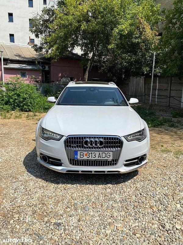 Culoarealb Utilizat 2013 Audi A6 Allroad Break | 15.990 EUR (Preț OK) - Imagine 1/4