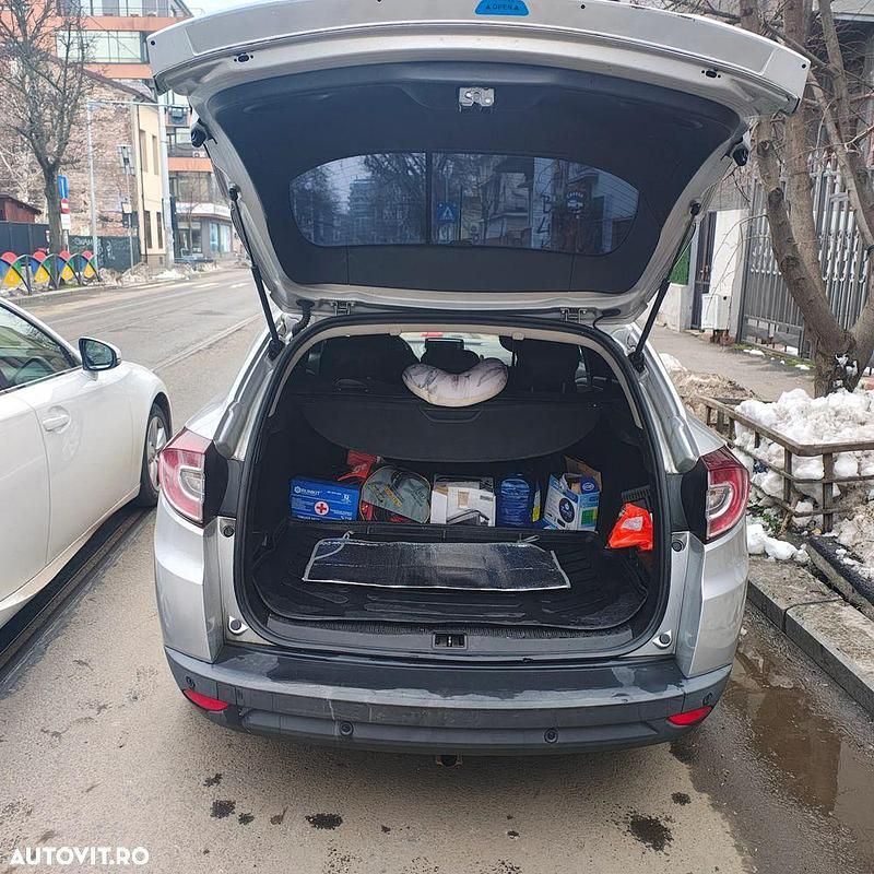 Second-hand Renault Mégane GrandTour LIMITED 95 CP (69 kW) 2014 Culoareargint Break