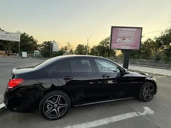 Utilizat 2020 Mercedes C300e Berlinǎ | 28.600 EUR - Imagine 1/4