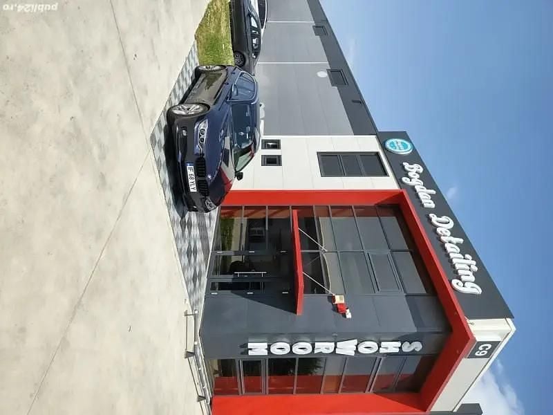 Albastru Utilizat 2013 BMW 320 Berlinǎ | 7.300 EUR (Super Preț) - Imagine 1/4