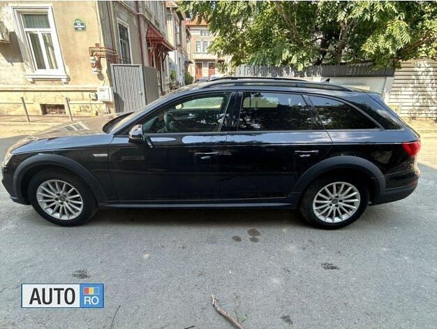 Negru Utilizat 2018 Audi A4 Allroad Design Break | 25.000 EUR (Preț OK) - Imagine 1/4