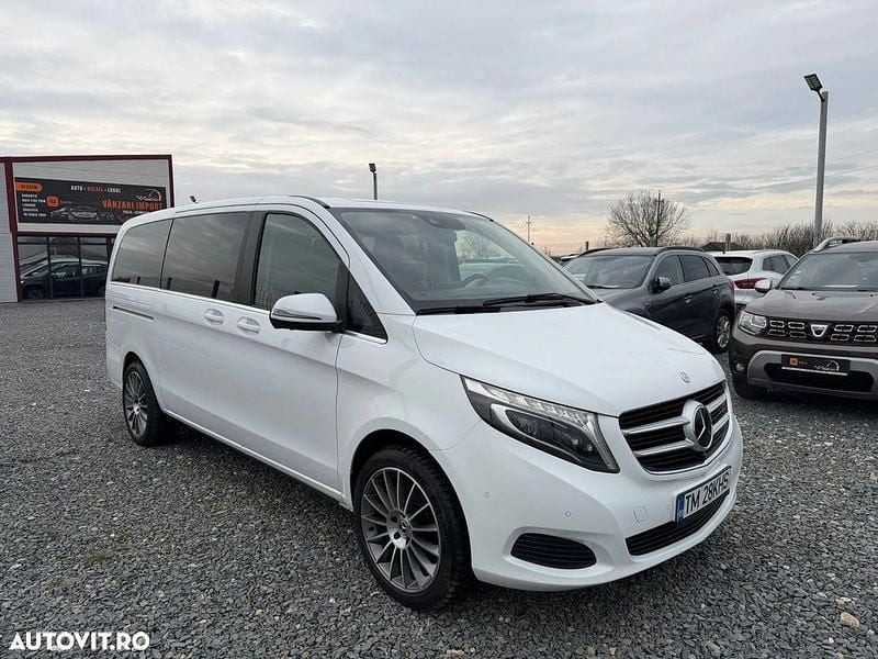 Second-hand Mercedes V220 Avantgarde Edition 163 CP (119 kW) 2018 Culoarealb Monovolum